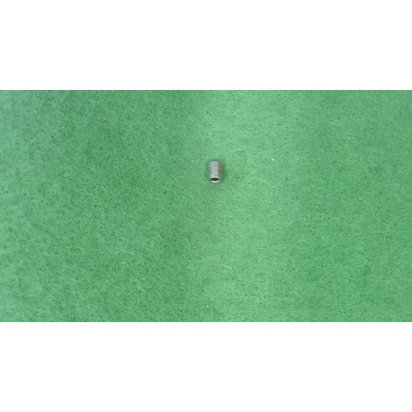 Fixing screw 3 x 4 Ideal Standard