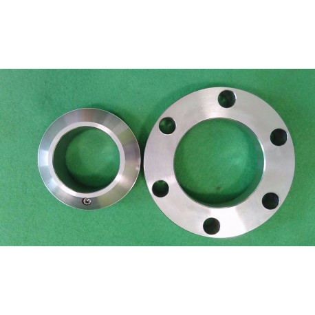 Mounting segment for an Ideal Standard stand-alone faucet