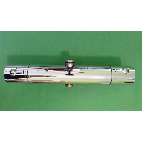 Thermostatic faucet with Ideal Standard shower rod connection
