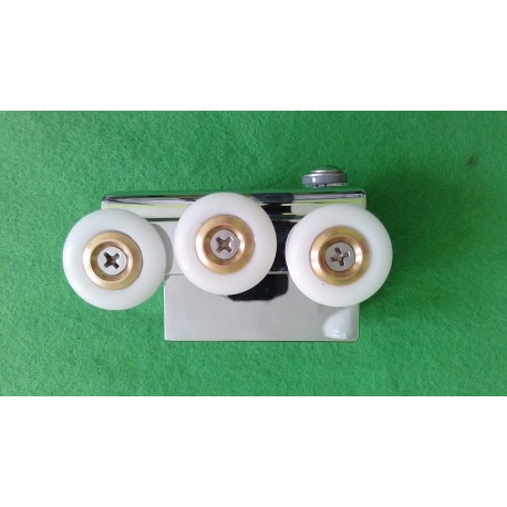 Pravé pojezdové kolečko Synergy LV851AA Ideal Standard