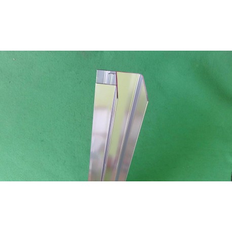 Profile of the shower corner LV104EO Ideal Standard