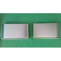 Chrómované krytky držiakov skrinky Ideal Standard
