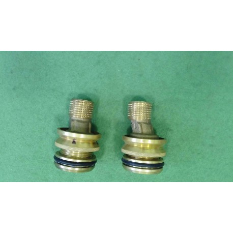 Exzentrische Böden F961128NU Ideal Standard