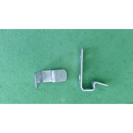 Závěsné konzoly pro bezvodý pisoár Ideal Standard