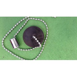 Plug with Ideal Standard chain